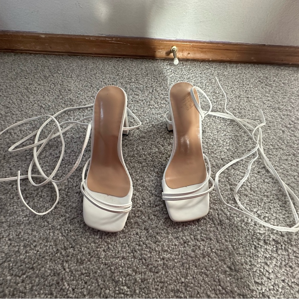 White Lace Up Heel from Temu. 3.5 inch heel.